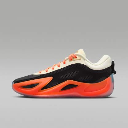 Jordan Heir Series 2 "Oh Sheila" Basketballschuh – Schwarz/Metallic Gold/Total Orange/Coconut Milk