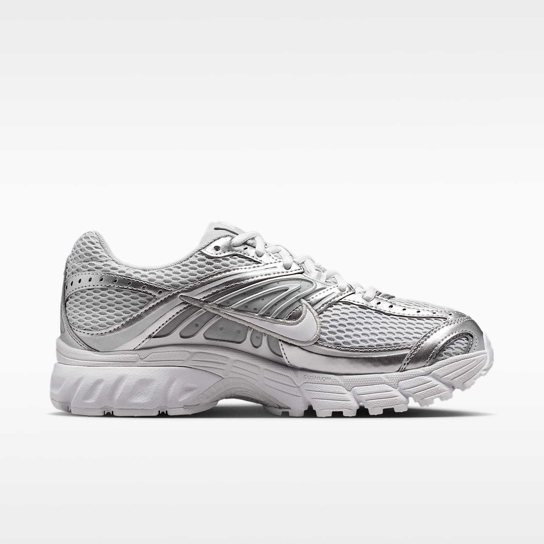 Nike Air Max Moto 2K Schuh mit reflektierenden Akzenten (Damen) – Grey Fog/Metallic Silver/Weiß