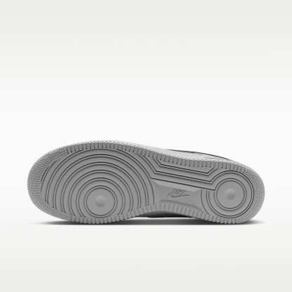 Nike Air Force 1 '07 LV8 Schuh (Herren) – Strata Grey/Strata Grey/Bomber Grey