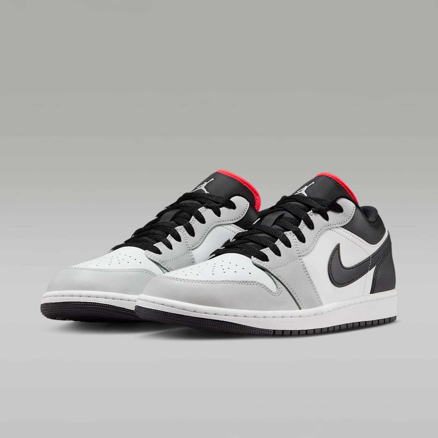 Air Jordan 1 Low Herrenschuh – Neutral Grey/Summit White/Infrared 23/Schwarz