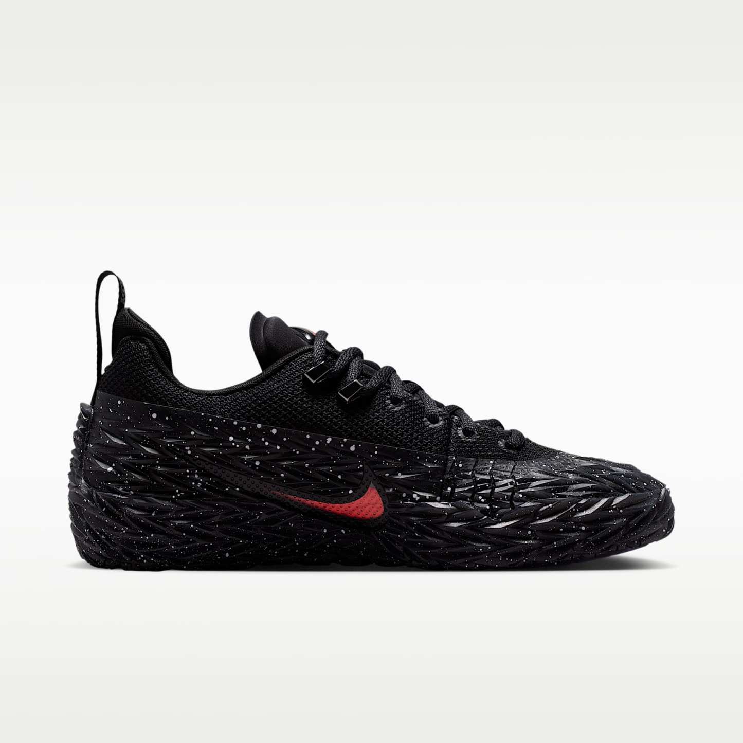 Nike S.T. Charge Basketballschuh – Schwarz/Dark Smoke Grey/Schwarz/Bright Crimson