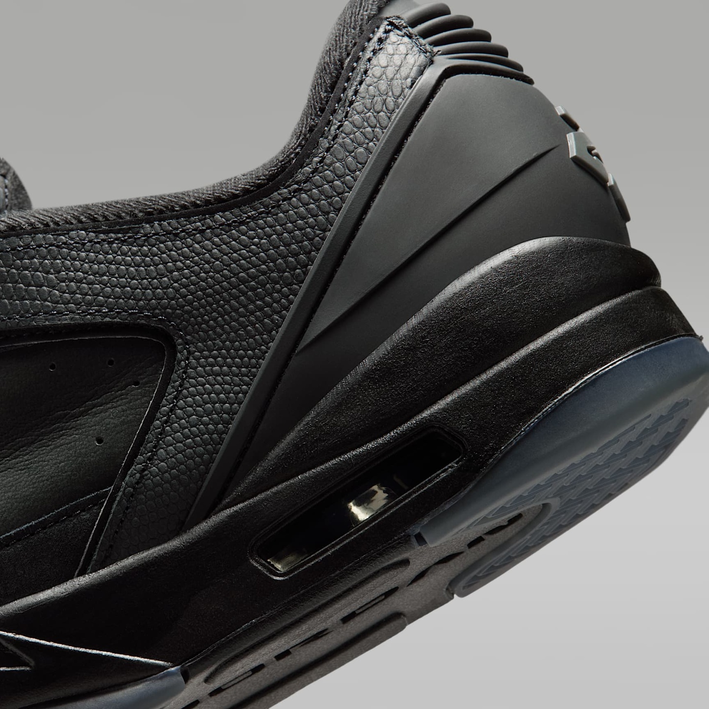 Jordan Sixty Plus Low Herrenschuh – Schwarz/Dark Smoke Grey