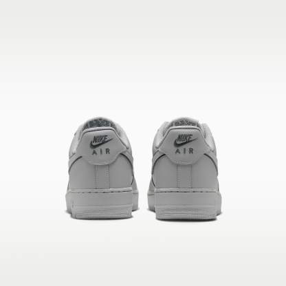 Nike Air Force 1 '07 LV8 Schuh (Herren) – Strata Grey/Strata Grey/Bomber Grey
