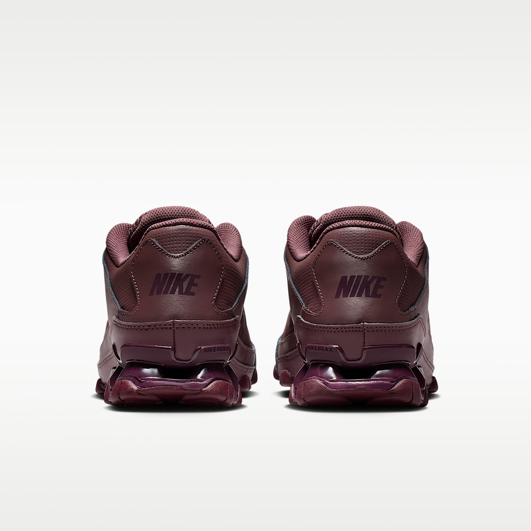 Nike Reax 8 TR Workout-Schuh (Damen) – Tattoo/Burgundy Crush