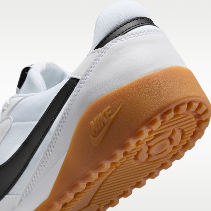 Nike Terra Manta Schuh (Herren) – Weiß/Gum Light Brown/Schwarz