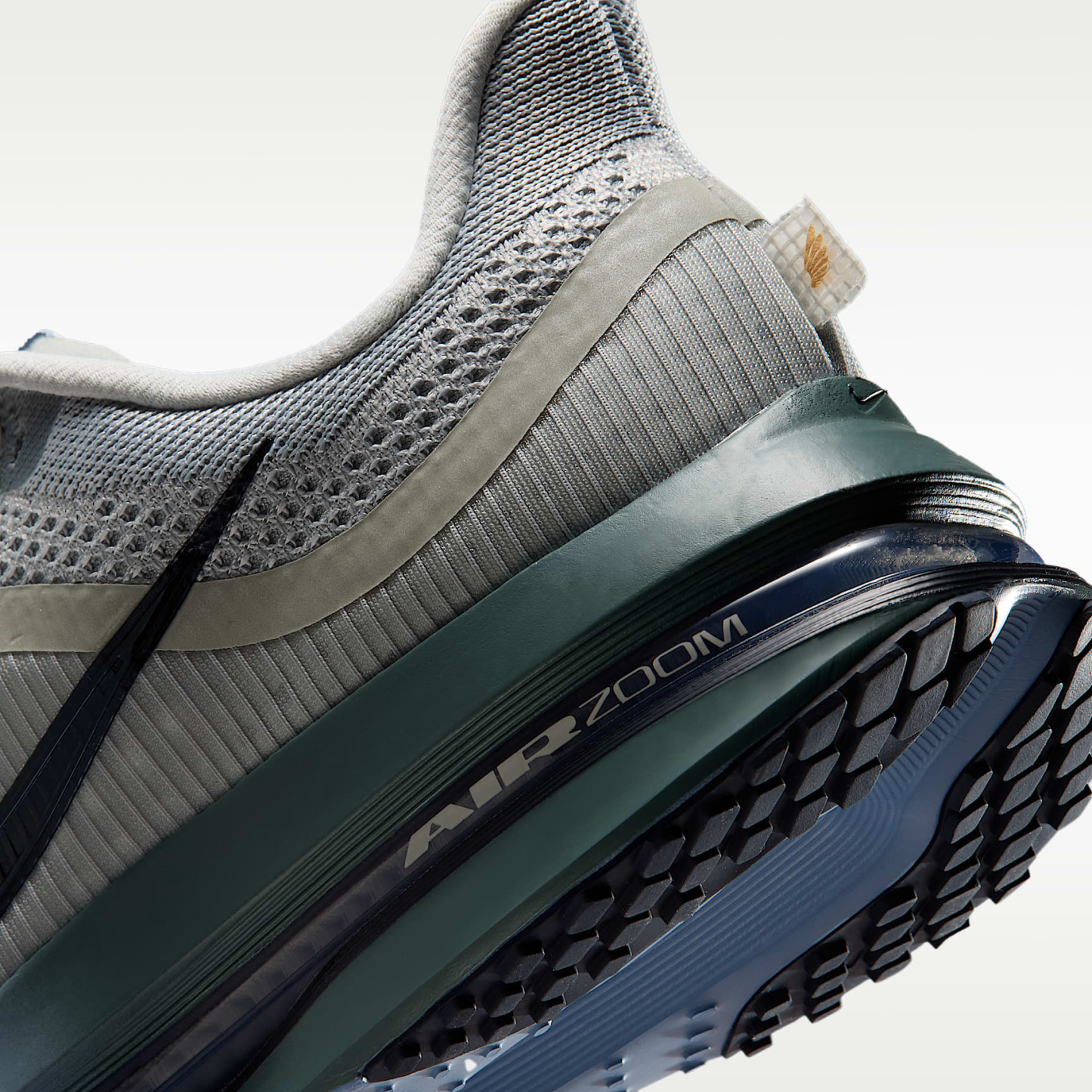 Nike Pegasus Premium Straßenlaufschuh (Herren) – Grey Mist/Mineral Slate/Work Blue/Dark Obsidian