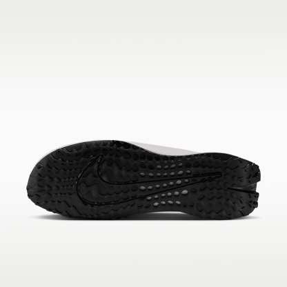 Nike First Sight Noir Schuh (Damen) – Flat Silver/Schwarz/Metallic Silver