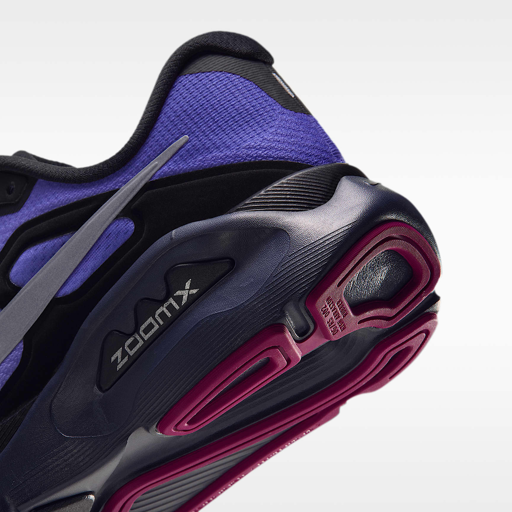 Nike Structure Plus Straßenlaufschuh (Damen) – Schwarz/Persian Violet/Purple Pulse/Metallic Silver