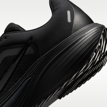 Nike Quest 7 Straßenlaufschuhe (Herren) – Schwarz/Schwarz/Anthracite/Schwarz