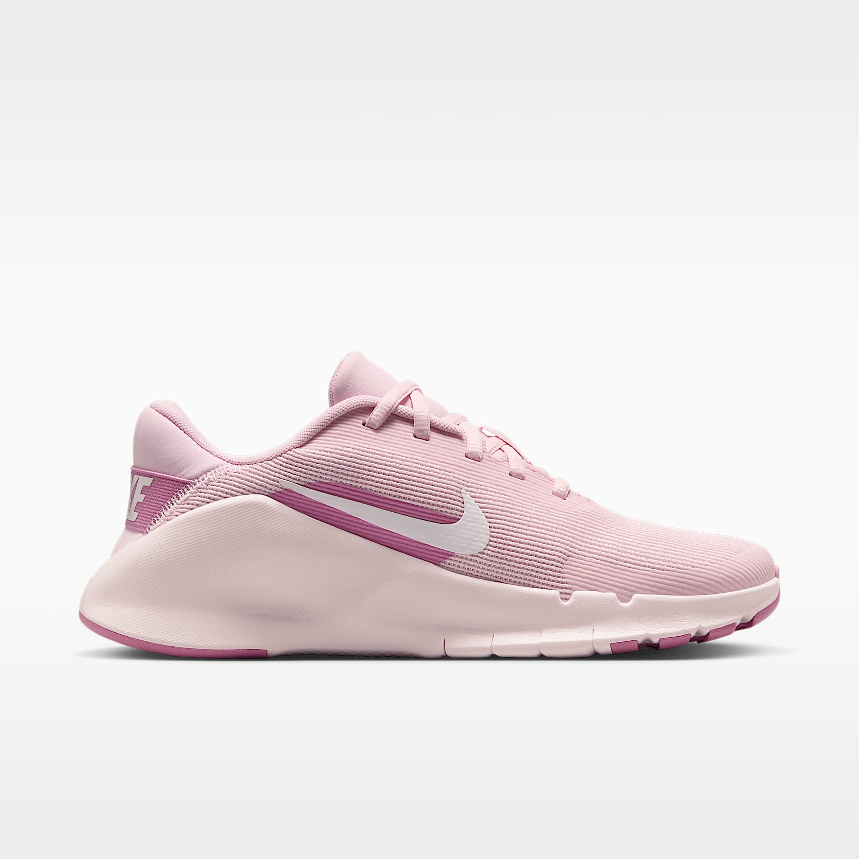 Nike Flex Train Workout-Schuh (Damen) – Pink Foam/Pearl Pink/Peony/Weiß