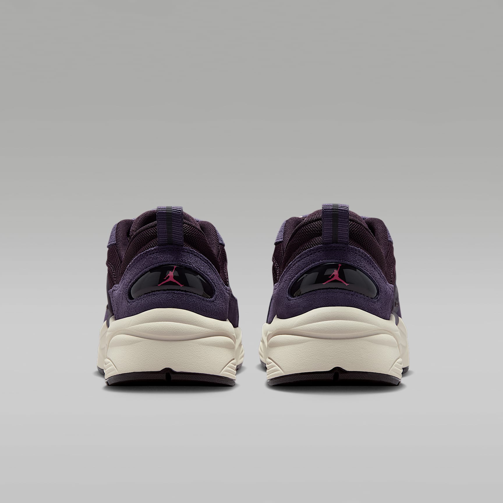 Jordan Trunner O/S Schuhe (Herren) – Burgundy Ash/Dark Raisin/Birch/Pinksicle