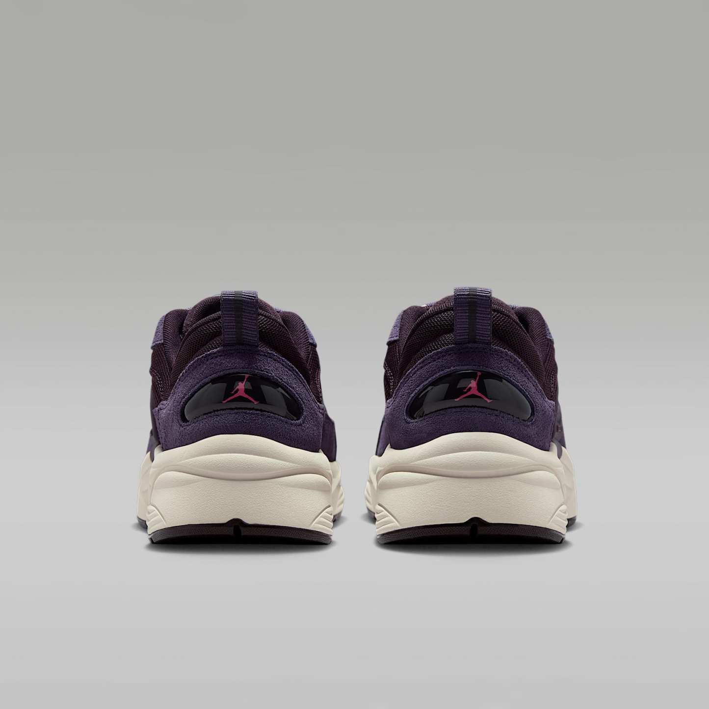Jordan Trunner O/S Schuhe (Herren) – Burgundy Ash/Dark Raisin/Birch/Pinksicle