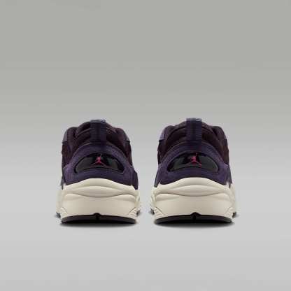Jordan Trunner O/S Schuhe (Herren) – Burgundy Ash/Dark Raisin/Birch/Pinksicle