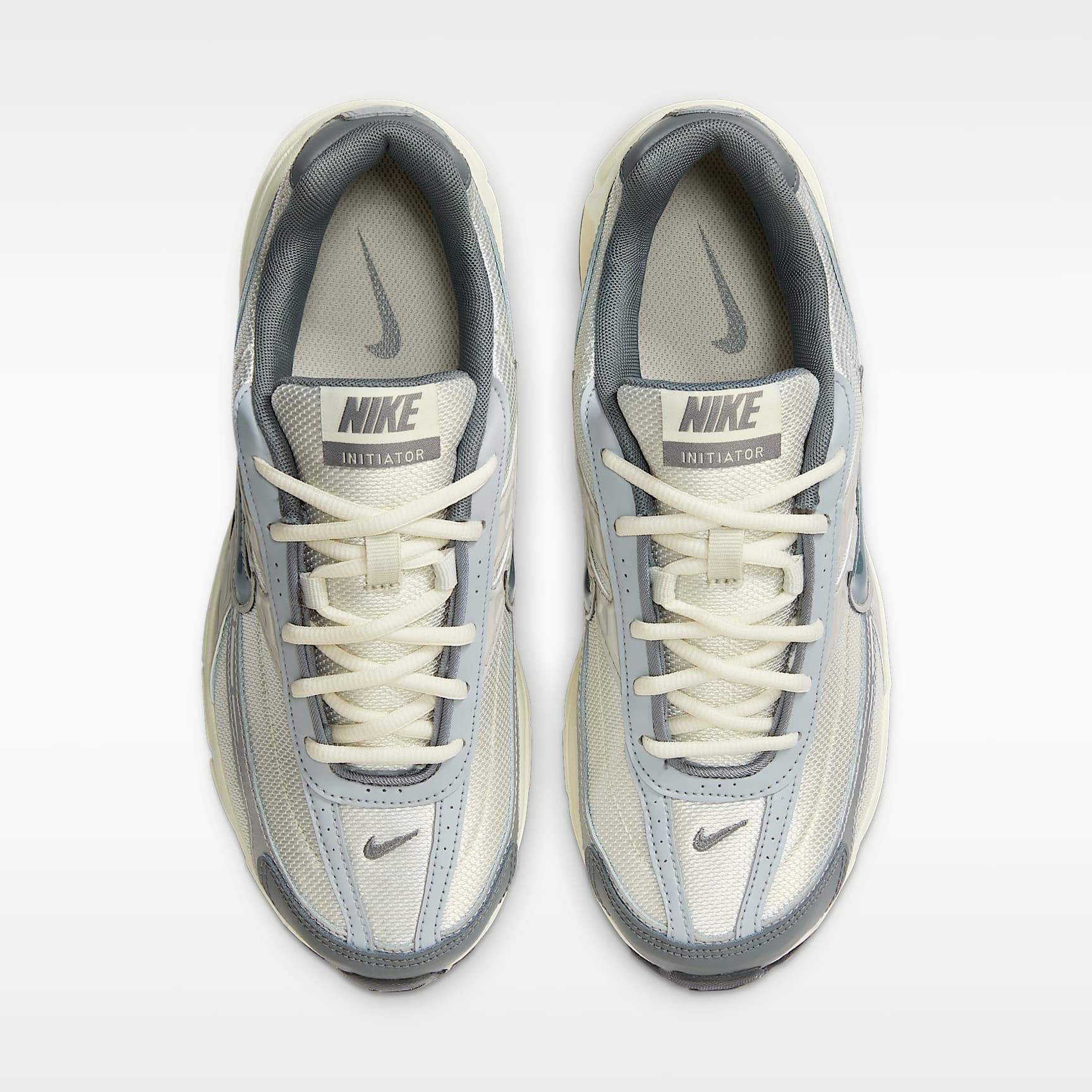 Nike Initiator Herren-Laufschuh – Light Bone/Coconut Milk/Metallic Silver/Smoke Grey