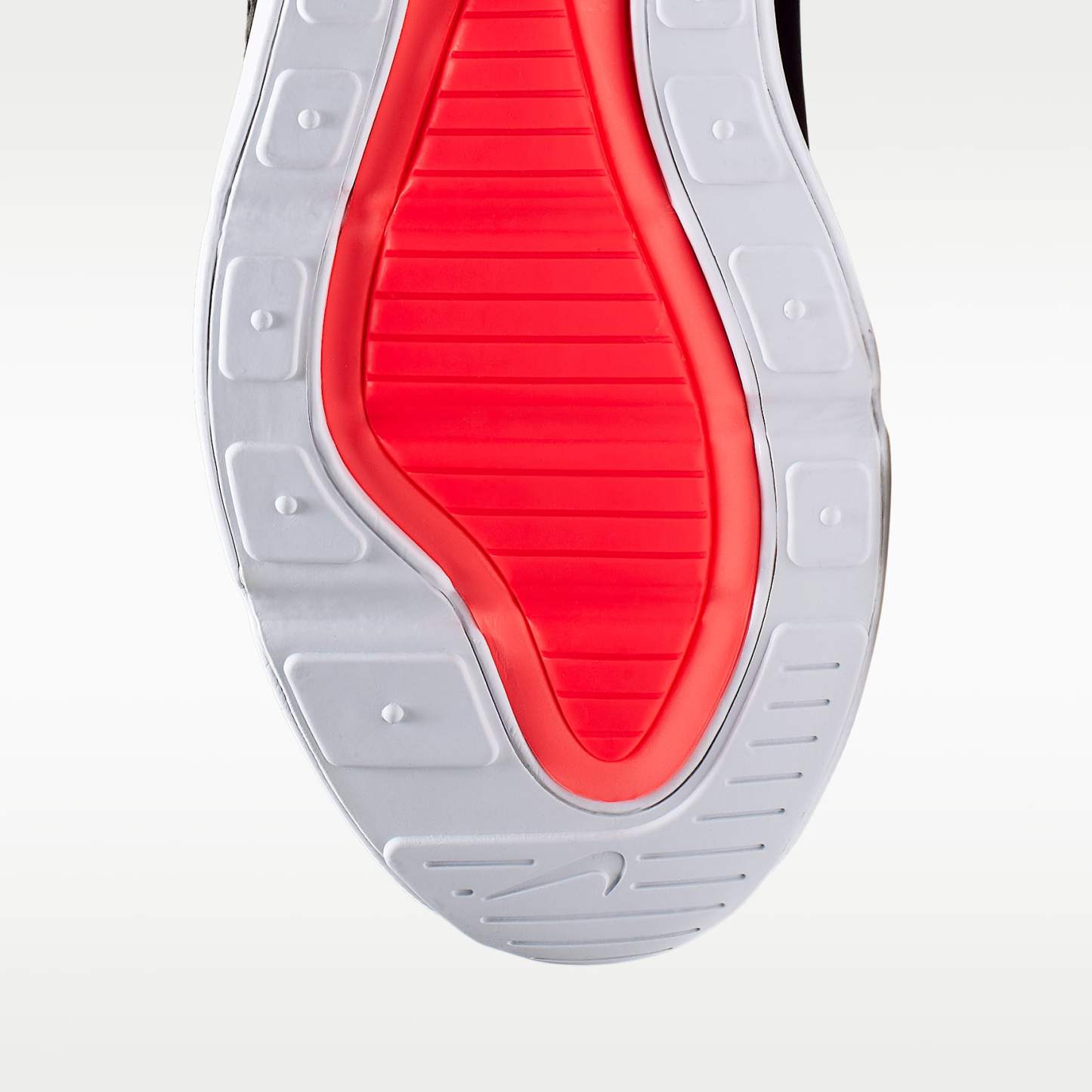 Nike Air Max 270 Herrenschuh – Schwarz/Weiß/Solar Red/Anthracite