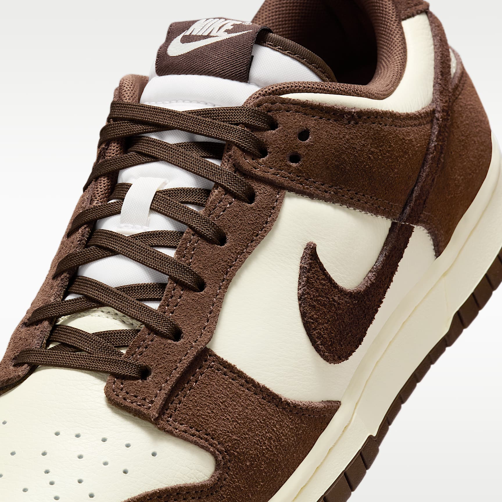 Nike Dunk Low Retro SE Leather/Suede Schuh (Herren) – Pale Ivory/Pale Ivory/Baroque Brown