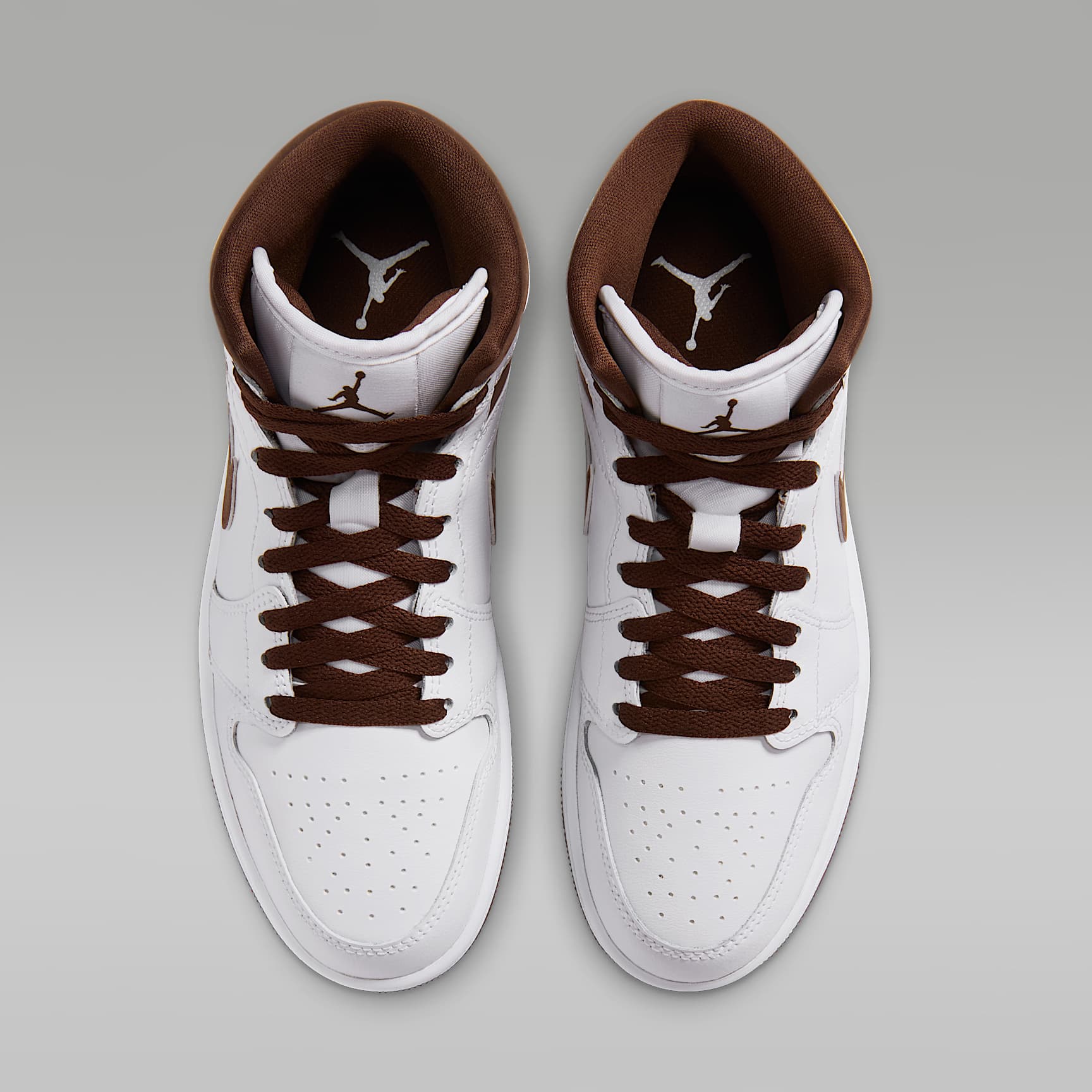 Air Jordan 1 Mid Schuh (Damen) – Weiß/Cacao Wow/Cacao Wow