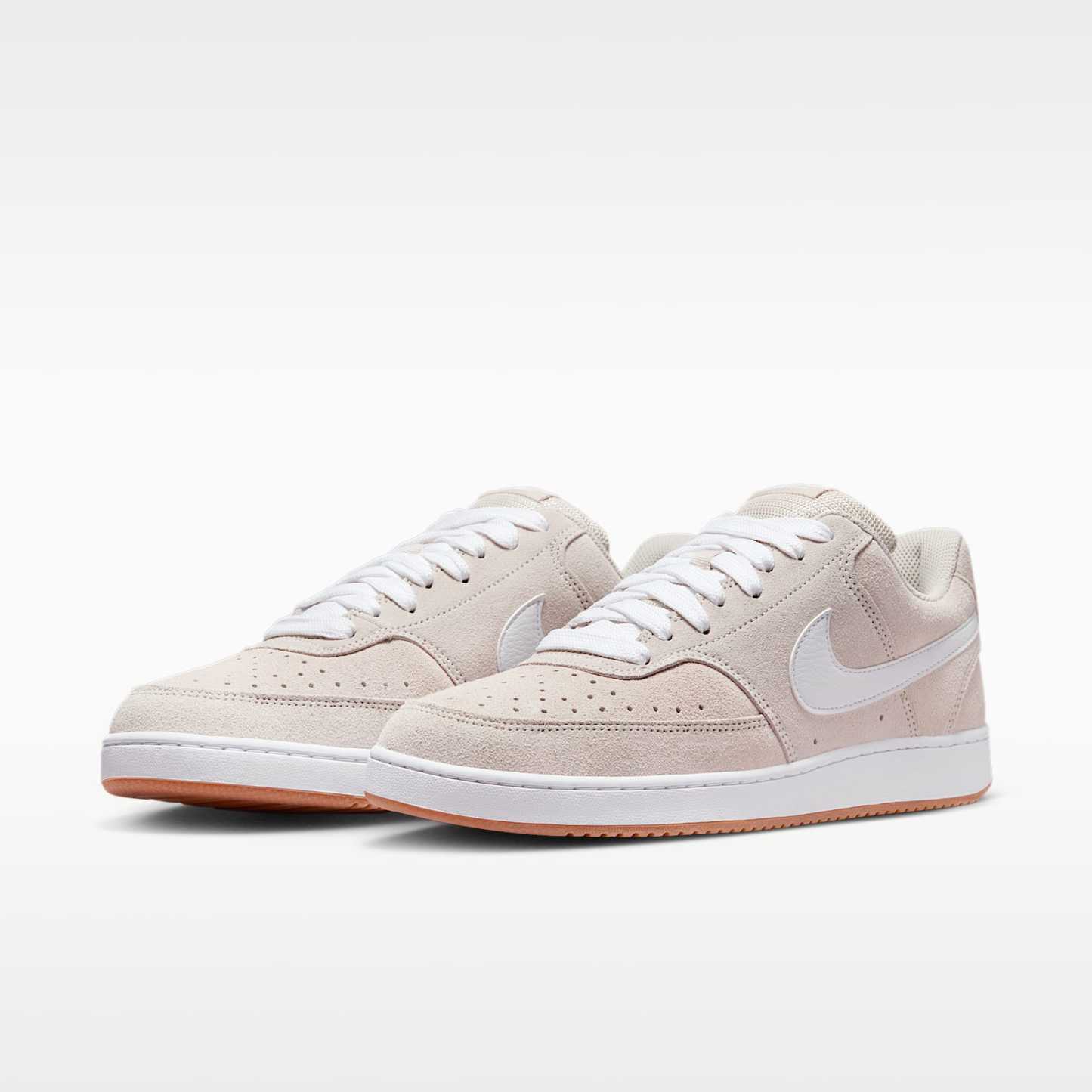 Nike Court Vision Low FL Schuh (Herren) – Light Orewood Brown/Gum Medium Brown/Weiß