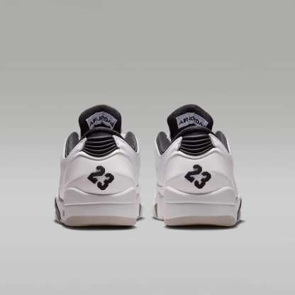 Jordan Sixty Plus Low Damenschuh – Weiß/Chalk/Schwarz