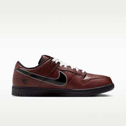 Nike SB Dunk Low Pro Skateboardschuh – Dark Pony/Silber/Weiß/Schwarz