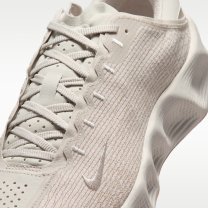 Nike Ava Rover Premium Schuh (Herren) – Light Bone/Gum Light Brown/Desert Khaki/Light Orewood Brown