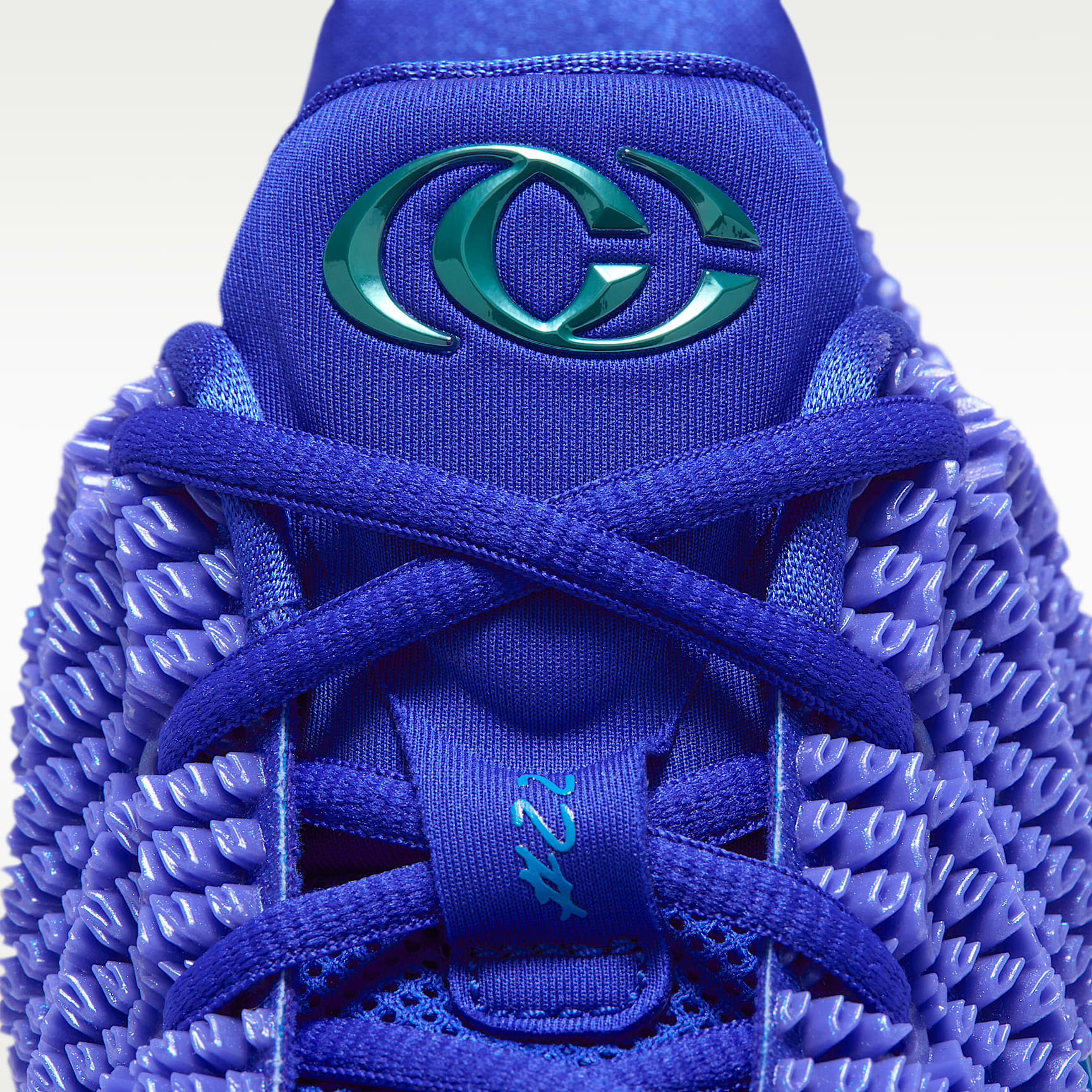 Caitlin 1 "Caitlin Blue" Basketballschuh – Racer Blue/Multi-Color