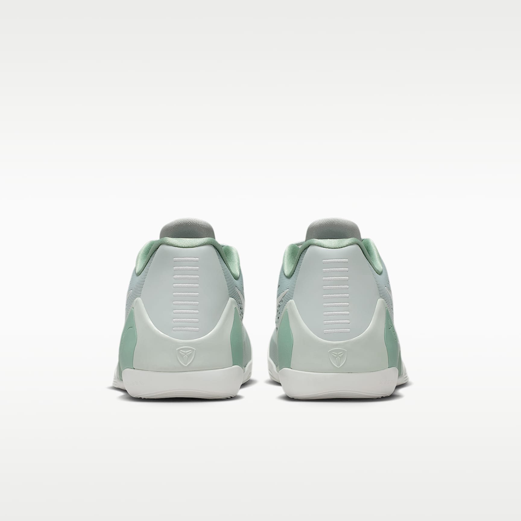 Kobe IX Elite Low EM Protro Basketballschuh – Light Silver/Summit White/Steam