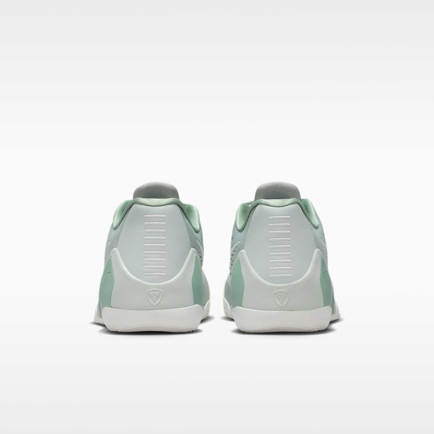 Kobe IX Elite Low EM Protro Basketballschuh – Light Silver/Summit White/Steam