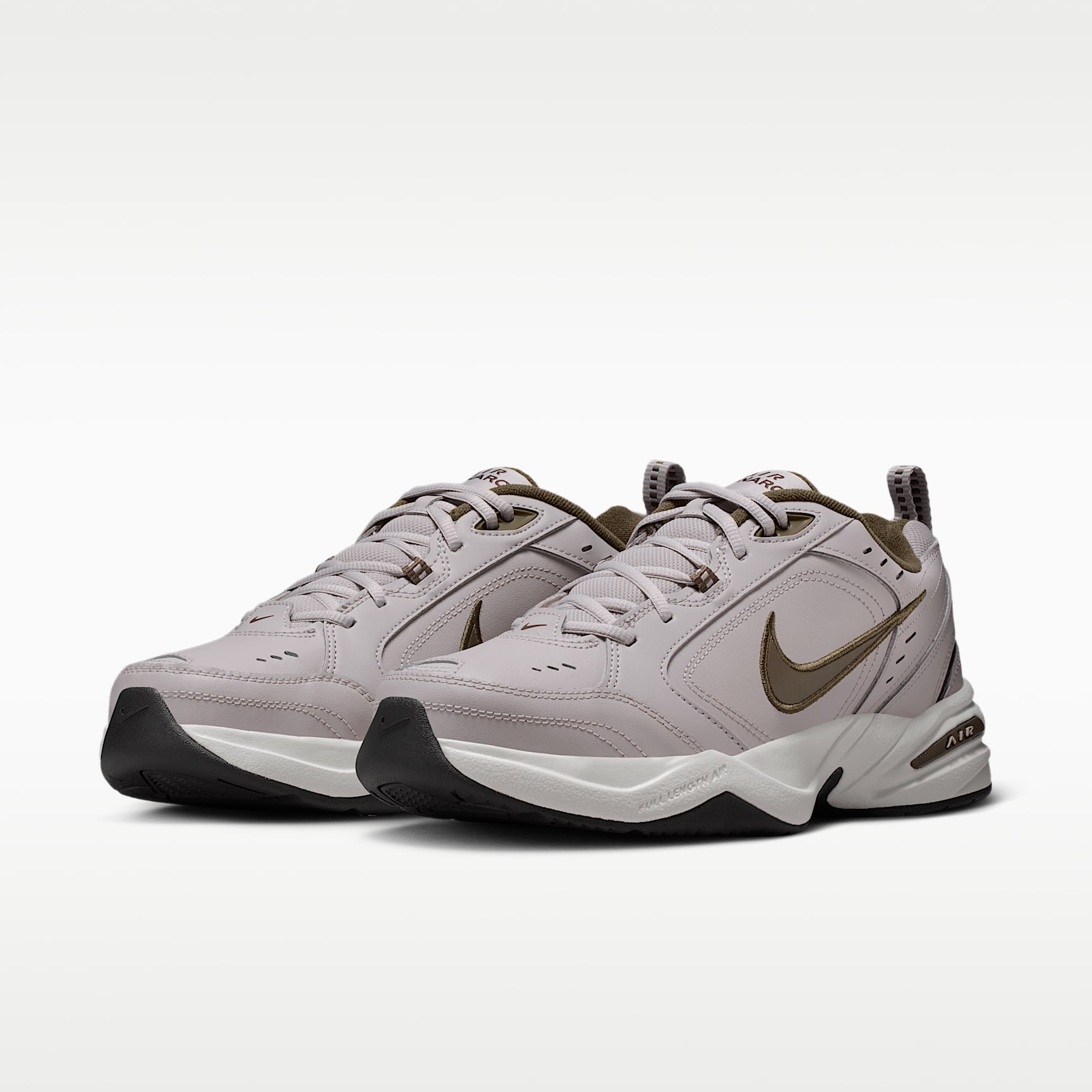Nike Air Monarch IV Workout-Schuh für Herren – Moon Particle/Schwarz/Dark Hazel