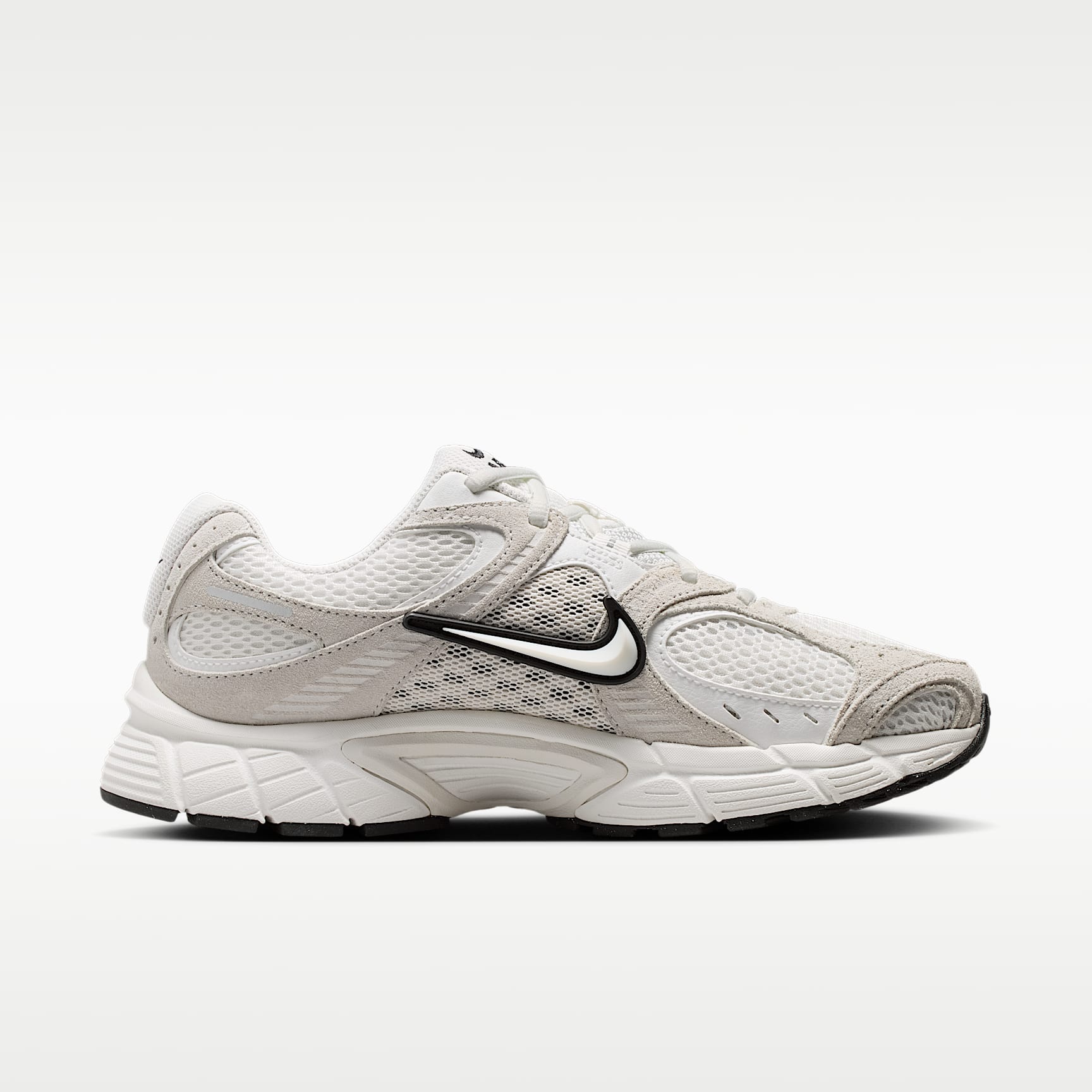 Nike V5 RNR Suede Schuh (Damen) – Summit White/Photon Dust/Summit White