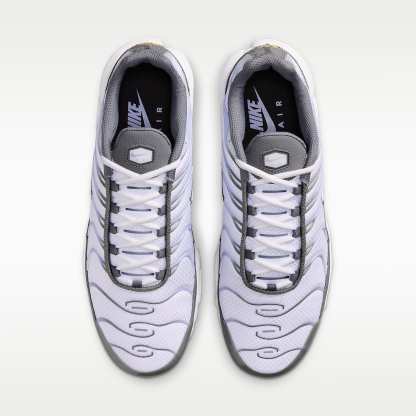 Nike Air Max Plus Schuh (Herren) – Smoke Grey/Light Armory Blue/Dark Smoke Grey/Weiß