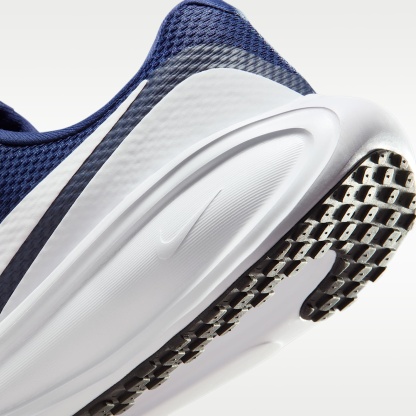 Nike Revolution 8 Straßenlaufschuh (Herren) – Midnight Navy/Weiß/Schwarz/Pure Platinum