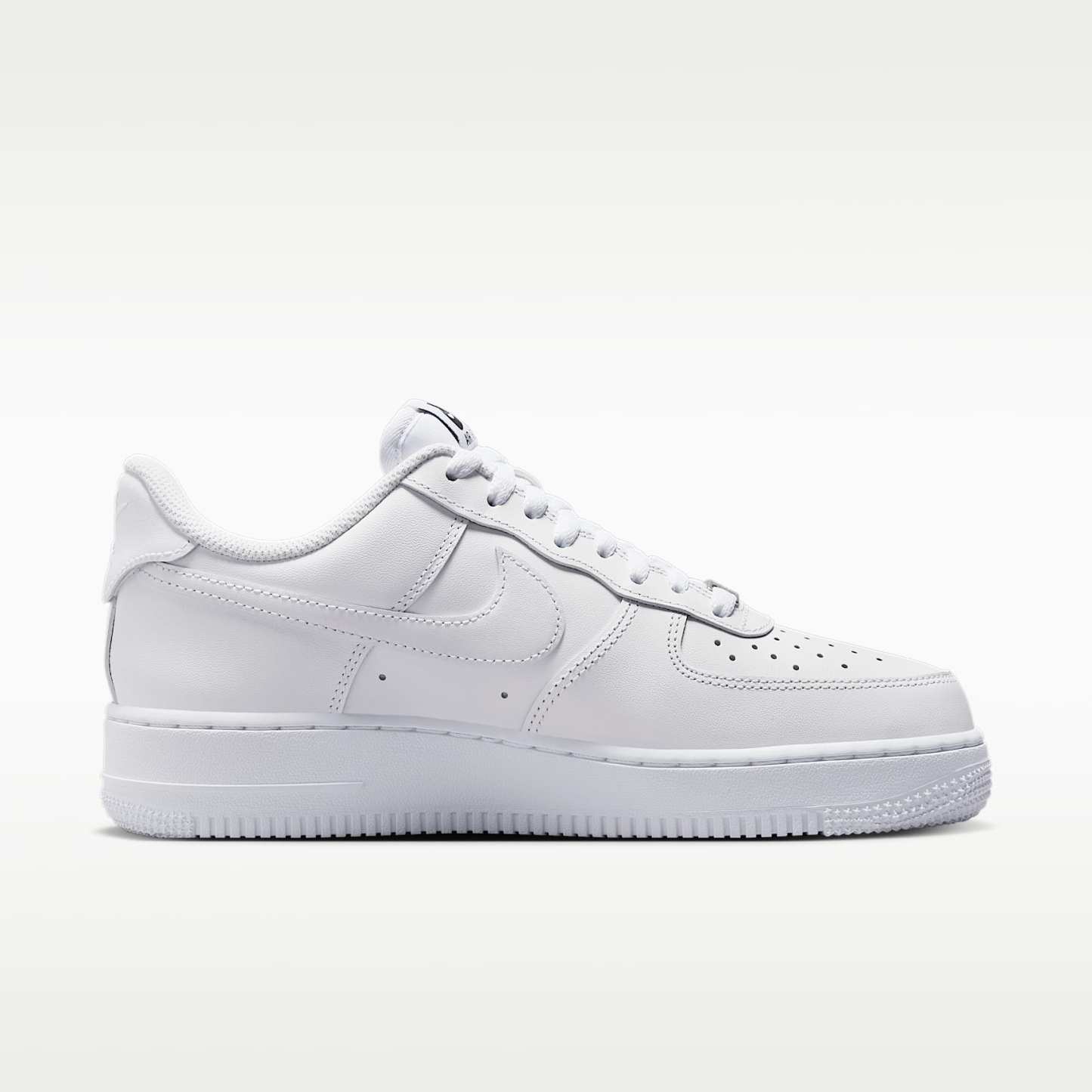 Nike Air Force 1 '07 EasyOn Damenschuh – Weiß/Weiß/Weiß