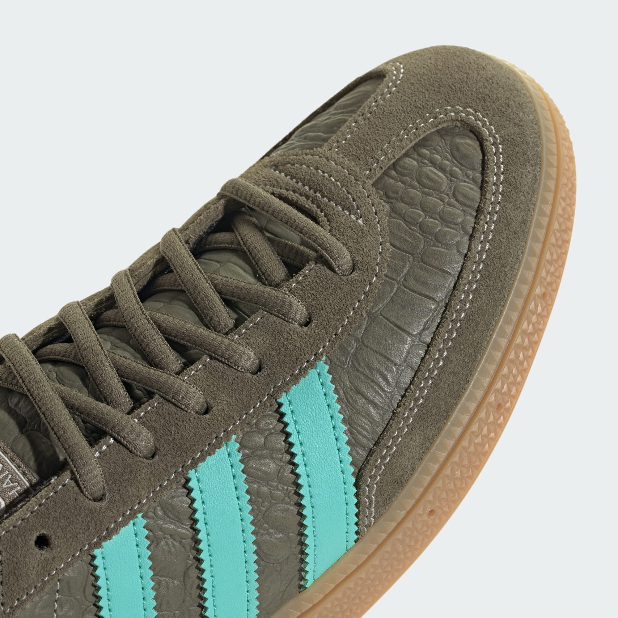HANDBALL SPEZIAL SCHUH – Olive Strata / Acid Mint / Gum – KI8685