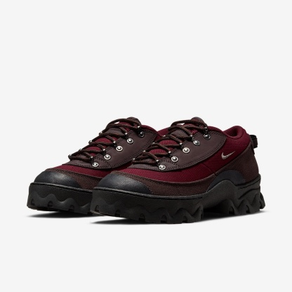 Nike Lahar Low Damenschuh – Madeira/Dark Beetroot/Schwarz/Smoke