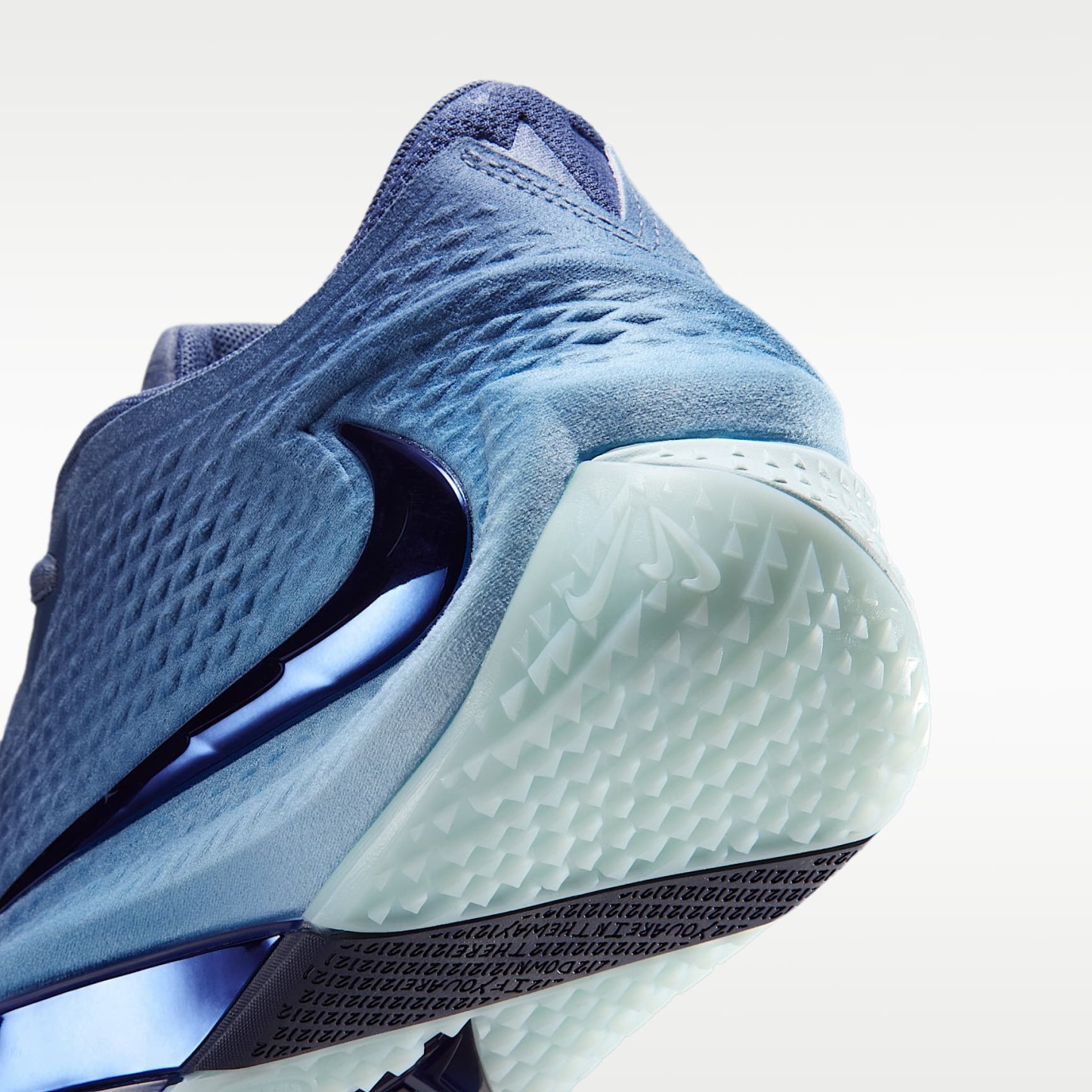 Ja 4 "Deep Water" Basketballschuhe – Diffused Blue/Chambray/Glacier Blue/Blackened Blue