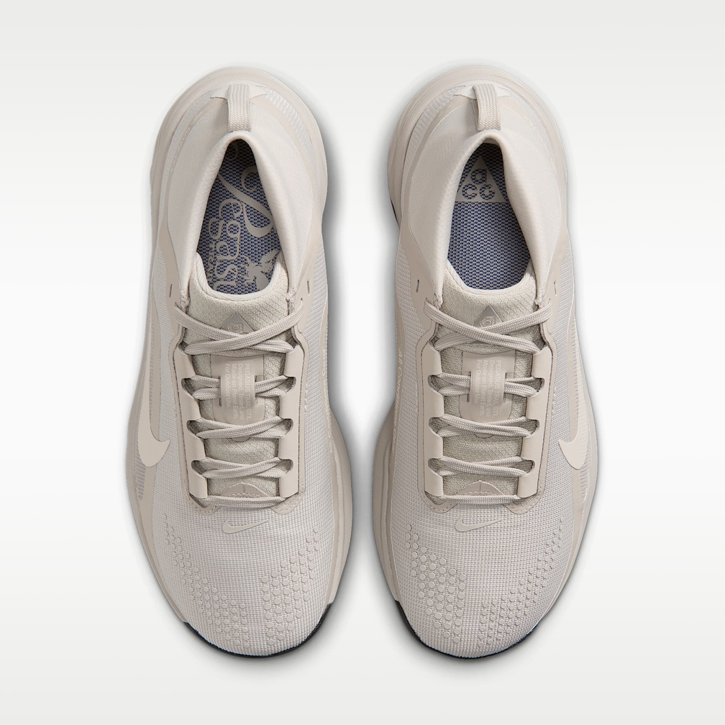 ACG Pegasus Trail GORE-TEX wasserfester Traillaufschuh (Damen) – Cream II/Light Orewood Brown