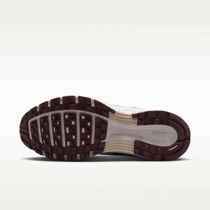 Nike P-6000 Schuh (Damen) – Phantom/Metallic Silver/Light Orewood Brown/Tattoo