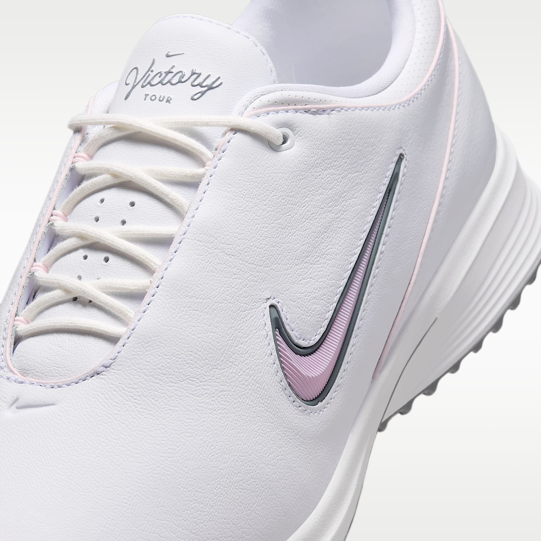 Nike Victory Tour 4 Golfschuh – Weiß/Weiß/Cool Grey/Bleached Lilac