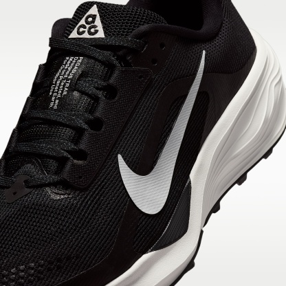 Nike ACG Pegasus Trail Traillaufschuh (Damen) – Schwarz/Anthracite/Summit White