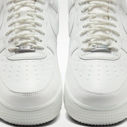 Air Force 1 GORE-TEX Vibram Schuh (Herren) – Summit White/Off White/Speed Yellow/Summit White