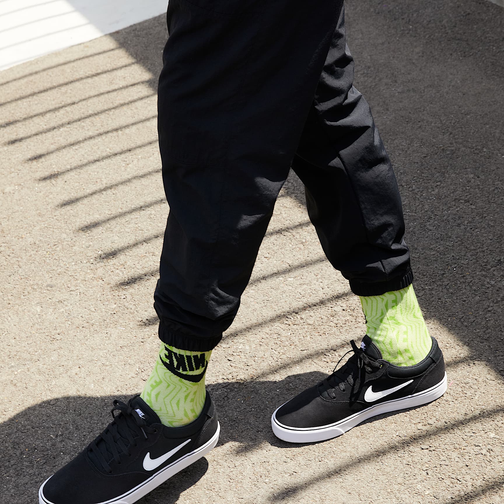 Nike SB Chron 2 Skateboardschuh – Schwarz/Schwarz/Weiß