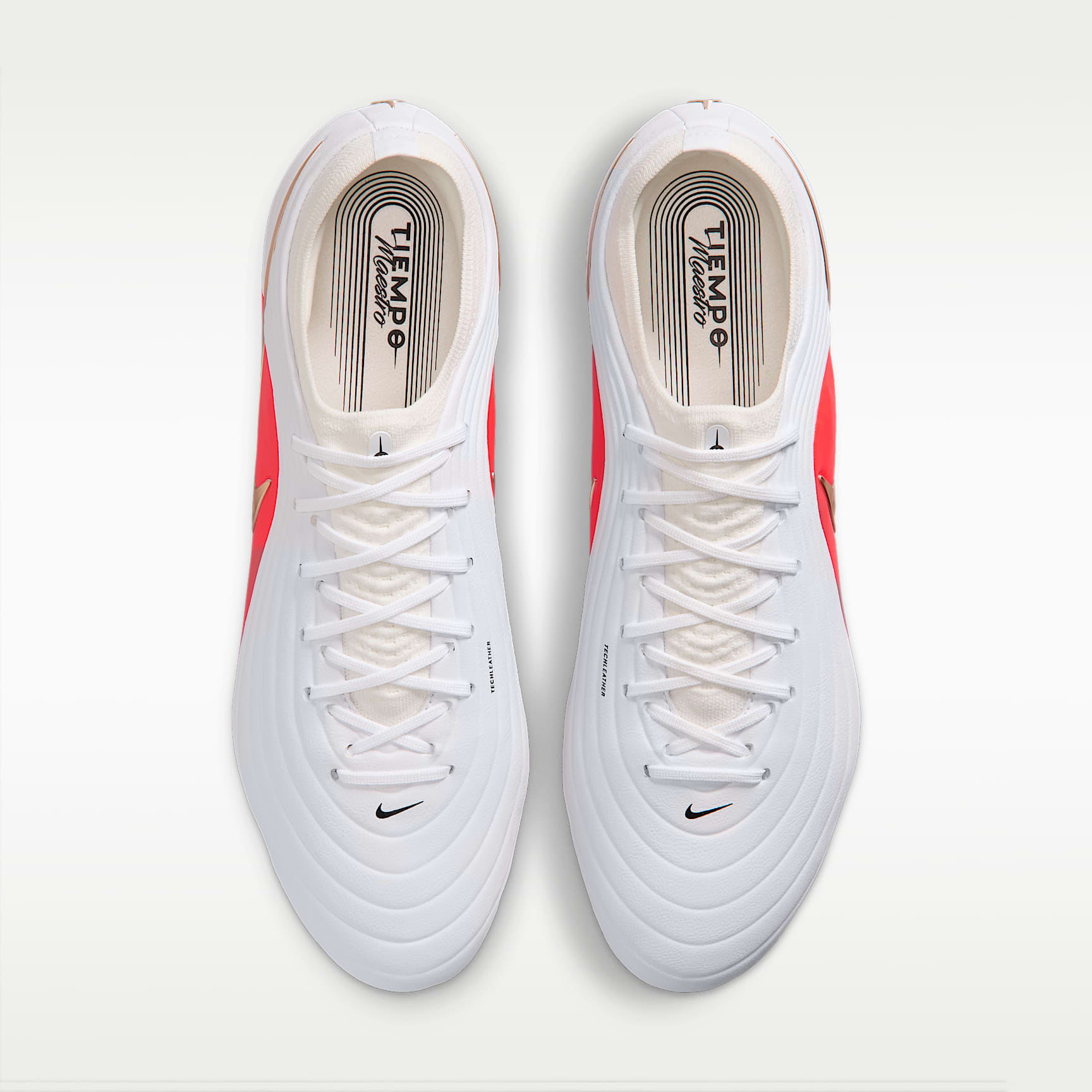 Nike Tiempo Maestro Elite Low Top Fußballschuh für Kunstrasen – Weiß/Bright Crimson/Blur