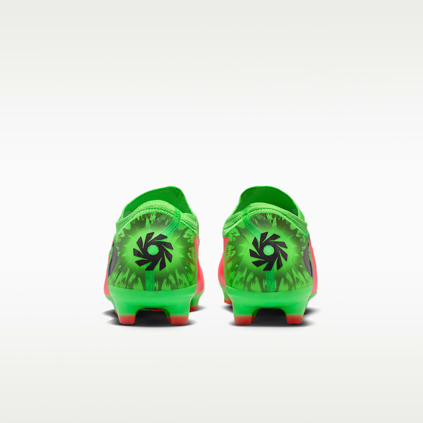 Nike Phantom 6 Low Pro "Erling Haaland" Fußballschuh für normalen Rasen – Hot Punch/Green Strike/Schwarz