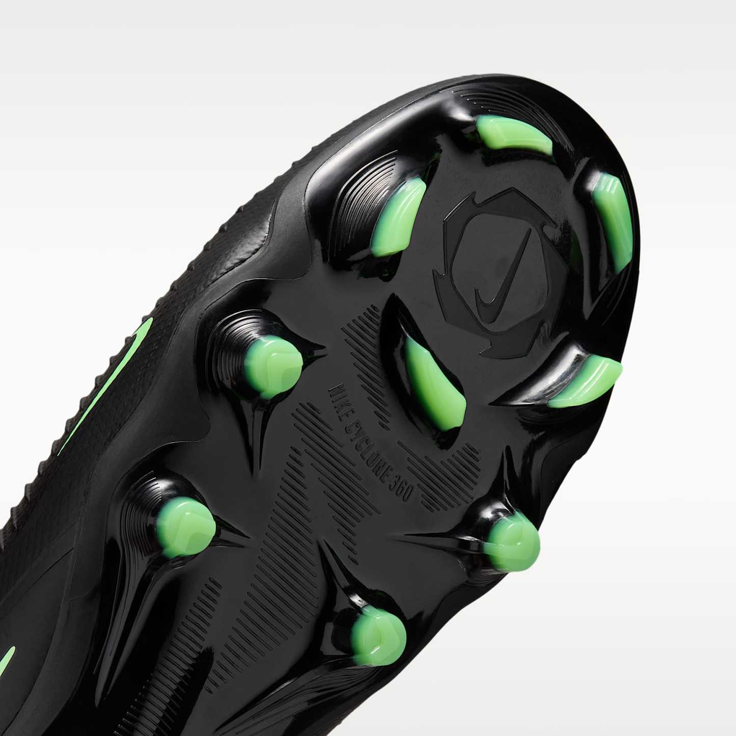 Nike Phantom 6 Low Pro Fußballschuh für normalen Rasen – Schwarz/Schwarz/Illusion Green