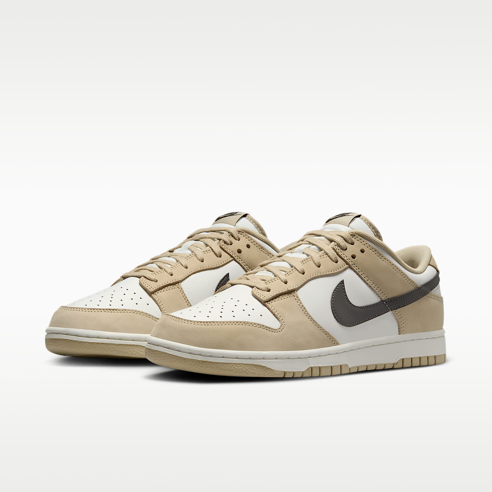 Nike Dunk Low Schuh (Herren) – Desert Khaki/Summit White/Medium Ash