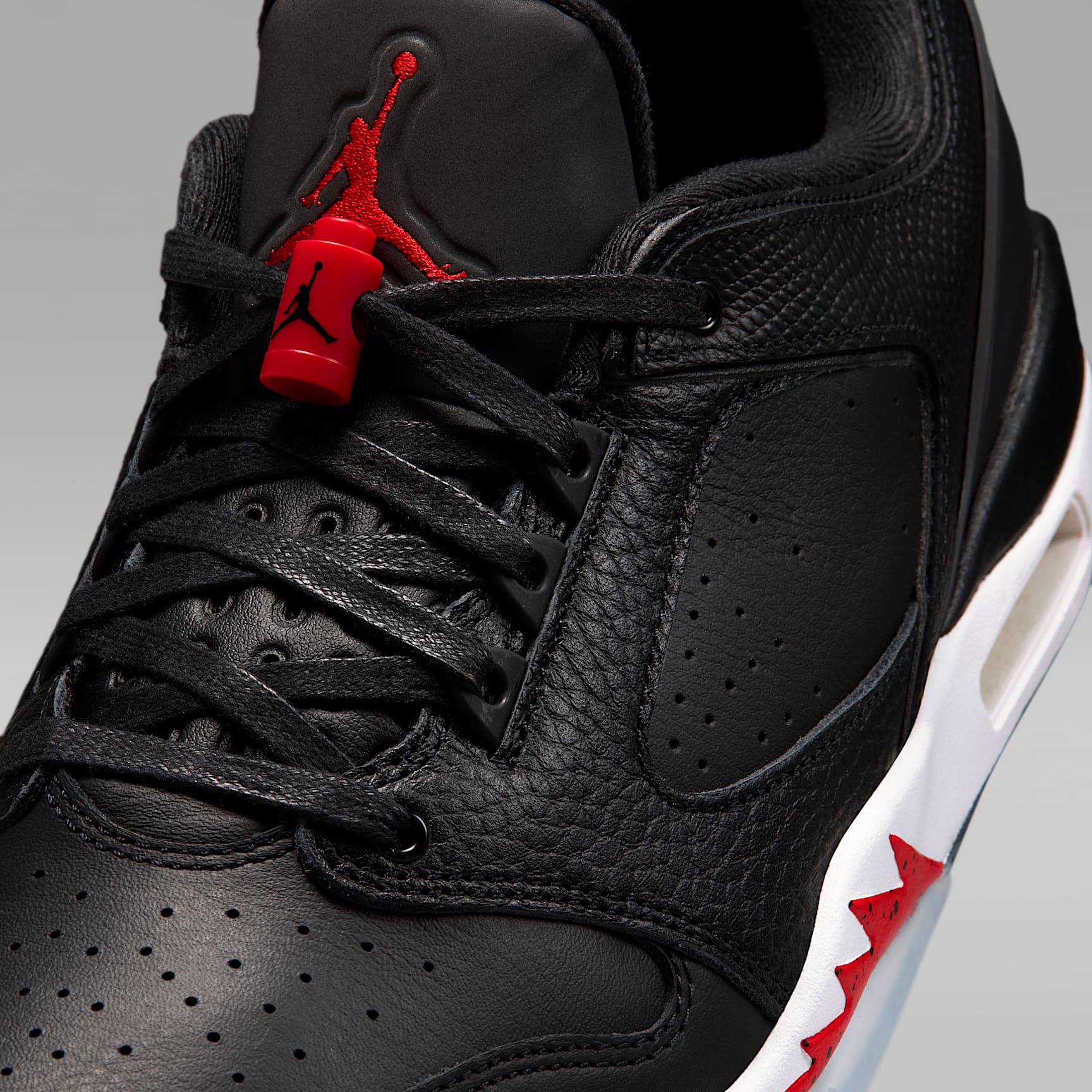 Jordan Sixty Plus Low Herrenschuh – Schwarz/Weiß/Gym Red