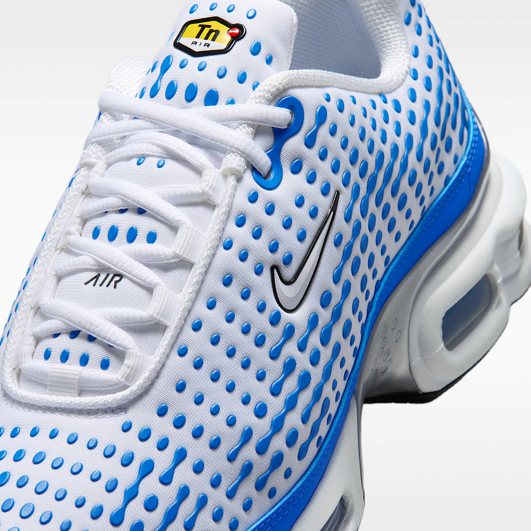 Nike Air Max Plus VII Schuh (Herren) – Weiß/Blue Crystal/Metallic Silver/Weiß