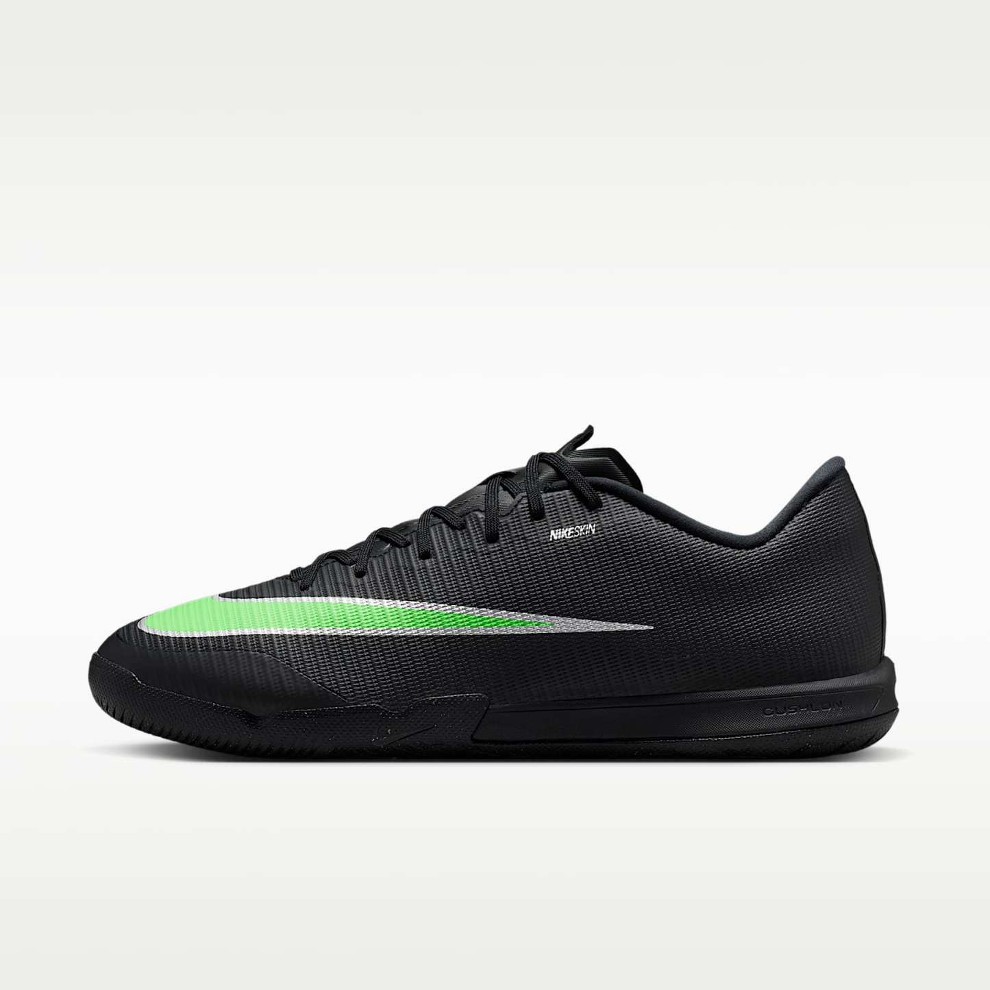 Nike Mercurial Vapor 17 Academy Low-Top-Fußballschuh für Hallen- und Hartplätze – Schwarz/Schwarz/Illusion Green
