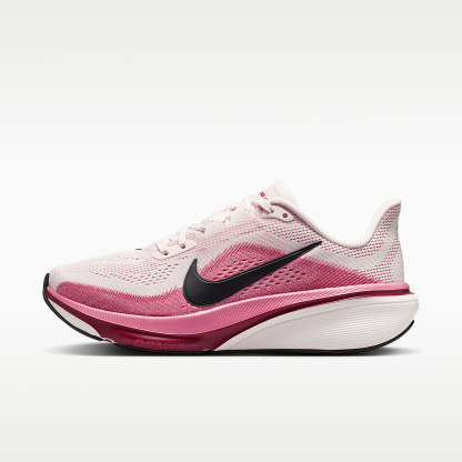 Nike Pegasus 42 Straßenlaufschuh (Damen) – Pearl Pink/Peony/Team Crimson/Schwarz